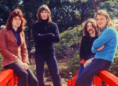 Əfsanəvi “Pink Floyd” rok qrupu müəllif hüquqlarını satışa çıxaracaq