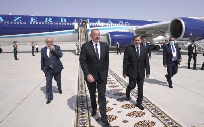 Prezident İlham Əliyev Türkmənistana səfər edib - Foto