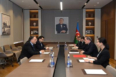 Ceyhun Bayramov Çex Respublikasının yeni səfirini qəbul edib