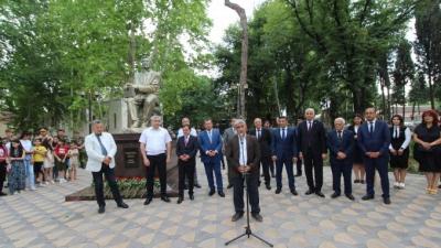 Qazaxdakı İsmayıl Şıxlı parkında abadlıq işləri görülüb 