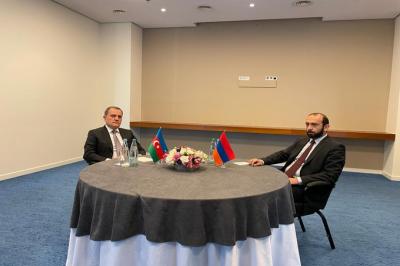 Tbilisidə Azərbaycan və Ermənistan xarici işlər nazirlərinin ikitərəfli görüşü başla çatıb - Yenilənib