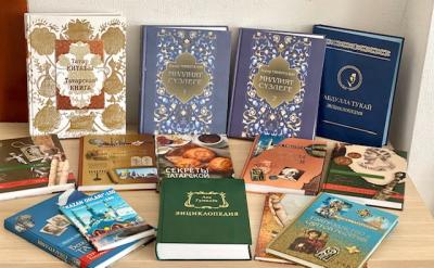 Tatar ədəbiyyatı nümunələri MEK-ə hədiyyə edilib