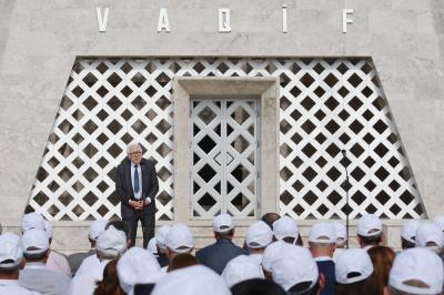 "Bir namə yazmışam..."
