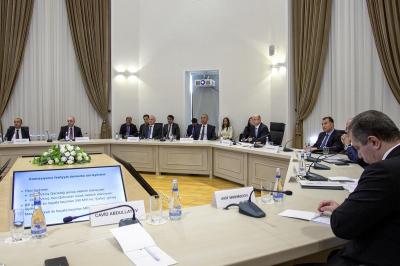 Bərpa olunan enerjidən istifadəyə dair Komissiyanın iclası keçirilib