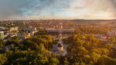 Moldova mətbuatı Müslüm Maqomayevin 80 illik yubileyindən yazıb