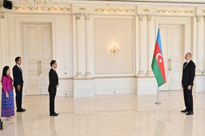Prezident İlham Əliyev Tailandın yeni səfirinin etimadnaməsini qəbul edib -  Yenilənib