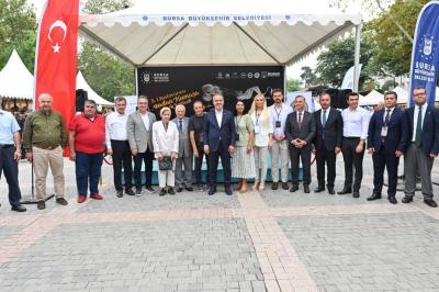 Şəkidən Bursaya doğru uzanan ipək tellər