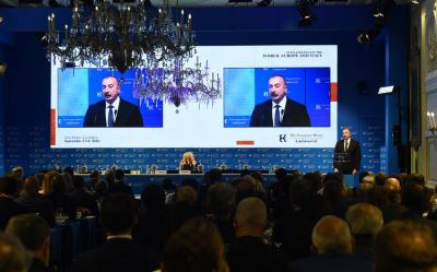 Prezident Qarabağ və Zəngəzurdakı külək, günəş və hidroenerji stansiyalarının potensialından danışıb