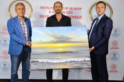 Azərbaycanlı rəssam Aralıq dənizi barədə tablolar seriyası yaradır