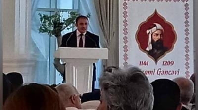 Gəncədə "Ulu öndər Heydər Əliyevin Nizami irsinin təbliğində rolu" mövzusunda konfrans keçirilib