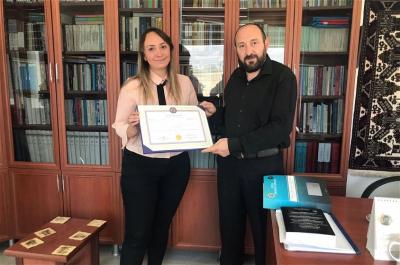 Akademik Kamal Abdullanın yaradıcılığı haqqında Türkiyədə elmi iş müdafiə olunub