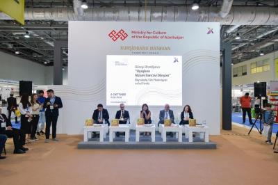 Beynəlxalq Türk Mədəniyyəti və İrsi Fondu VIII Beynəlxalq Kitab Sərgisi çərçivəsində yeni nəşrini təqdim edib