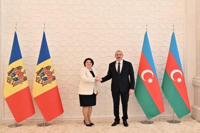 Azərbaycan Prezidentinin Moldovanın Baş naziri ilə təkbətək görüşü olub - YENİLƏNİB