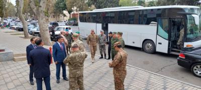 Azərbaycandakı hərbi attaşelər Gəncədə raket düşən ərazidə olublar - Foto