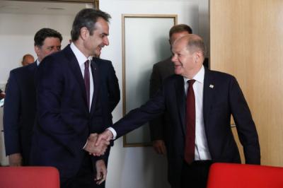 Mitsotakis-Olaf Şoltz görüşünün əsas mövzusu Türkiyə olacaq