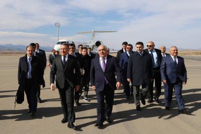 Türkiyənin vitse-prezidenti Füzuli aeroportu ilə tanış olub, Şuşanı ziyarət edib -  Yenilənib (foto)