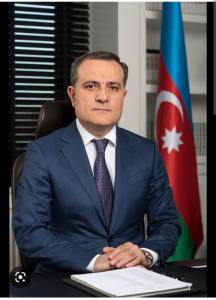 Ceyhun Bayramov Aİ-ni Ermənistanın Laçın yolundan hərbi məqsədlər üçün sui-istifadə etdiyi barədə məlumatlandırıb