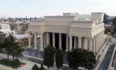 Gəncə teatrı  özünün 129-cu mövsümü ərəfəsində