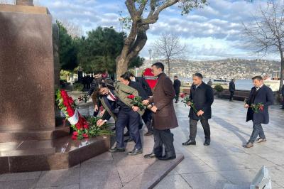 İstanbulda Ulu Öndər Heydər Əliyevin xatirəsi anılıb