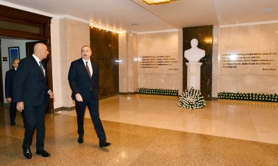 Prezident Qərbi Azərbaycan İcmasının inzibati binasında yaradılan şəraitlə tanış olub - YENİLƏNİB