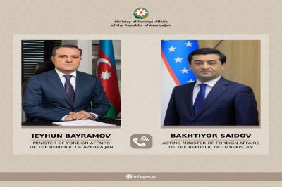 Azərbaycan və Özbəkistan XİN başçıları arasında telefon danışığı olub