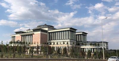 AMEA Gəncə Bölməsində nəşr edilən kitab Türkiyənin Millət Kitabxanasının fonduna bağışlanıb