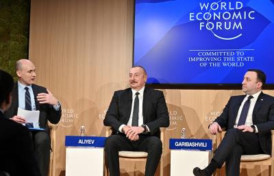 Prezident Dünya İqtisadi Forumu çərçivəsində keçirilən panel iclasında iştirak edib -  Yenilənib (VİDEO)