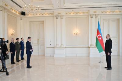 Prezident Yunanıstanın yeni səfirinin etimadnaməsini qəbul edib - YENİLƏNİB