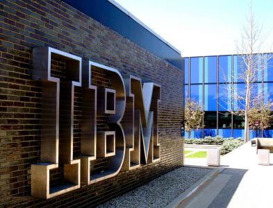 IBM 3900 nəfəri işdən çıxarır