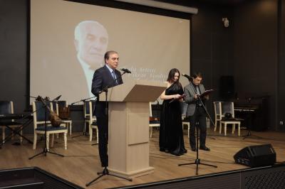 Gəncədə Xalq artisti Fikrət Verdiyev yad edilib