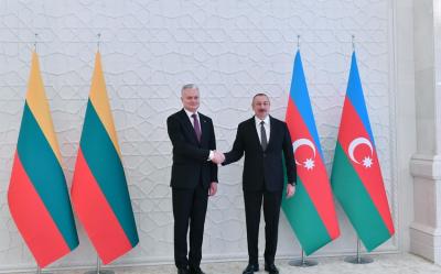 Azərbaycan və Litva prezidentlərinin məhdud tərkibdə görüşü keçirilib  - YENİLƏNİB