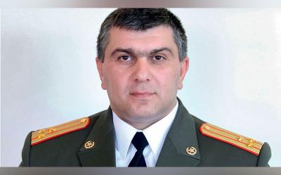 Ermənistanda general tutulub