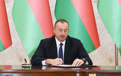 Xaqani Şirvaninin 900 illik yubileyi qeyd ediləcək -  Sərəncam