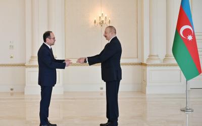 Prezident Bolqarıstanın yeni səfirinin etimadnaməsini qəbul edib - YENİLƏNİB