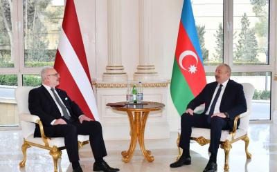 Azərbaycan və Latviya prezidentlərinin məhdud tərkibdə görüşü olub  YENİLƏNİB
