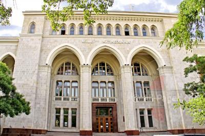 “Azərbaycanın görkəmli şəxsiyyətləri” seriyasından “Vilayət Quliyev” adlı biblioqrafiya nəşr edilib