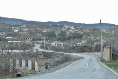 Talış kəndinə ilk köç başlayır