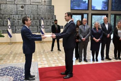 İsrail Prezidenti Azərbaycan Prezidenti İlham Əliyevi təbrik edib - FOTO-YENİLƏNİB