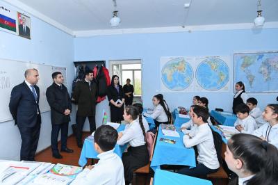 Elm və təhsil naziri Göygöldə 5 nömrəli məktəbdə olub