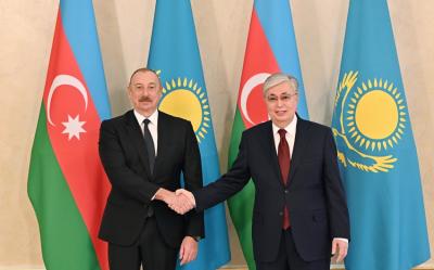 Kasım-Jomart Tokayev İlham Əliyevə zəng edib