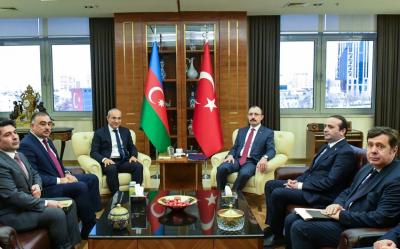 Azərbaycan və Türkiyə birgə layihələrin icrasını müzakirə edib