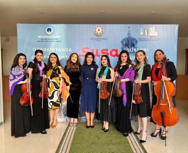 Özbəkistanda  “Yeddi gözəl” musiqi qrupunun konsert proqramı təqdim olunub