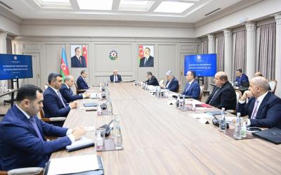 İqtisadi Şuranın iclası keçirilib, dövlət büdcəsinə yenidən baxılması üçün tapşırıqlar verilib