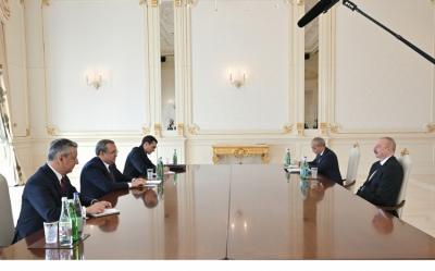 Prezident Özbəkistanın “Uzavtosanoat” Səhmdar Cəmiyyətinin sədrini qəbul edib  - YENİLƏNİB