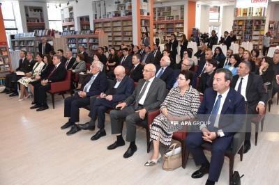 "Zərifə və Heydər Əliyevlər - Əbədiyaşar məhəbbət"
