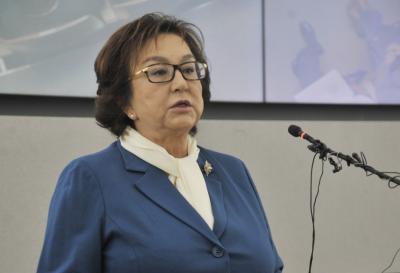 "DİM məktəblər üçün yeni layihə hazırlayır"  - Məleykə Abbaszadə