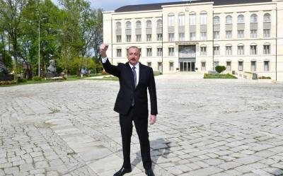 Prezident: "Şuşa Zəfərimizin rəmzidir, Şuşa Zəfərimizin tacıdır"