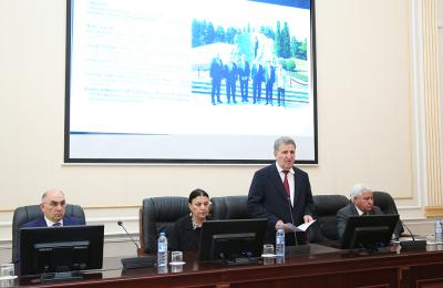 “Heydər Əliyev və Azərbaycan xalq mədəniyyəti” mövzusunda respublika konfransı keçirilib