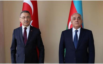Əli Əsədov Türkiyənin Vitse-prezidentini təbrik edib