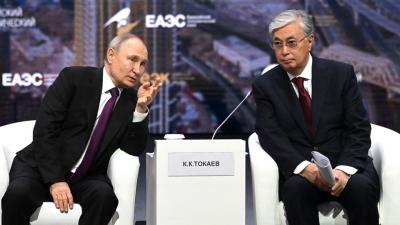 Tokayev Putinin əleyhinə çıxdı